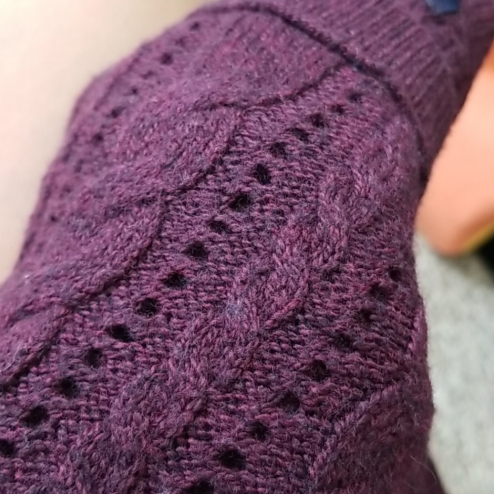 Wide neck sweater - Picture 2 of 6